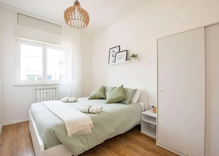 Centro Citta - Terrazzo Silenzioso Tatil Evi Trieste