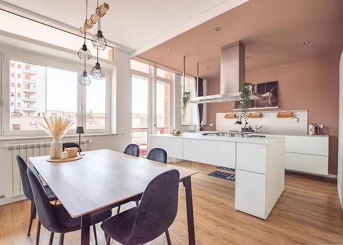 Centro - Terrazzo Silenzioso * Trieste